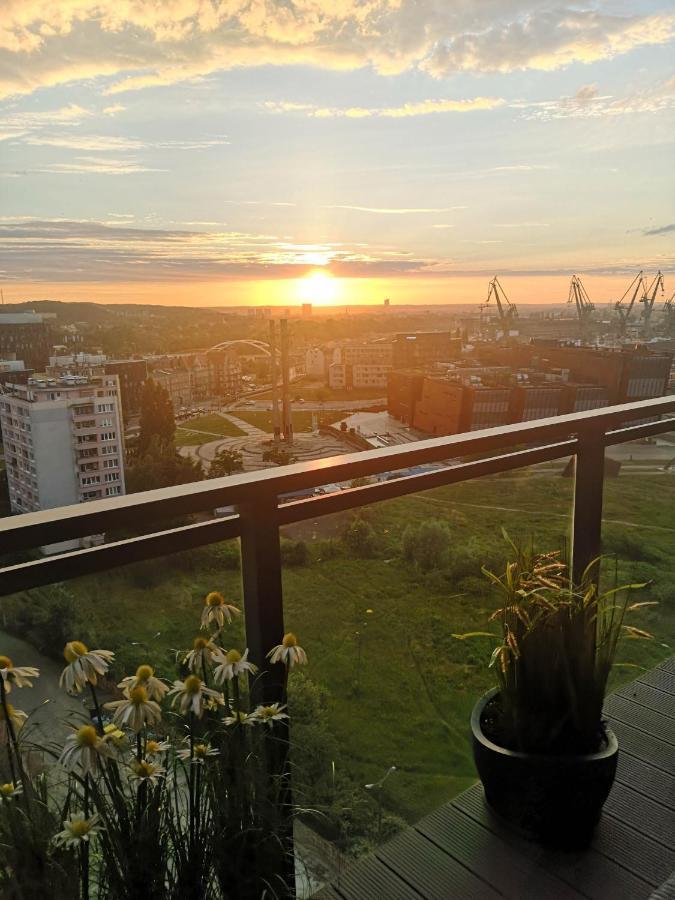 Walowa Tower Apartments Gdansk Exterior photo